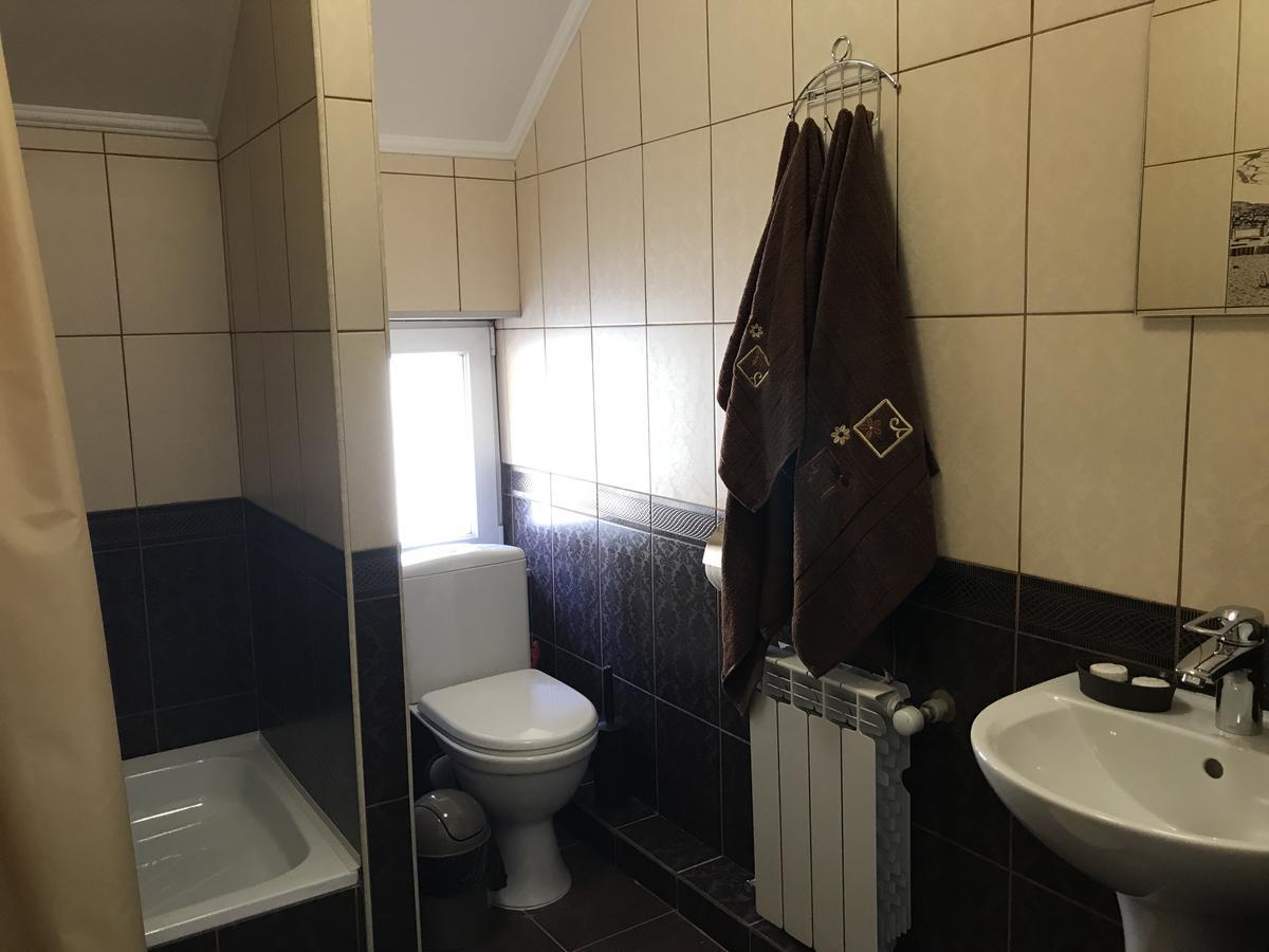 Hotel U Maksa Solochin Zewnętrze zdjęcie