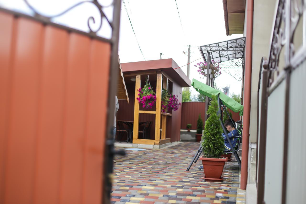 Hotel U Maksa Solochin Zewnętrze zdjęcie